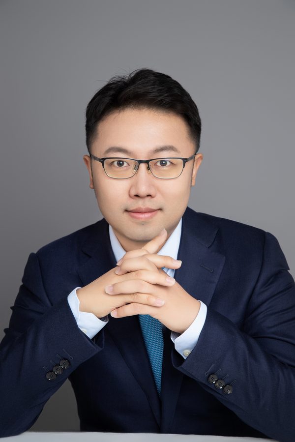 Jie Fang — Strategy & International Relations